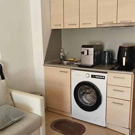 Apartment Life Private