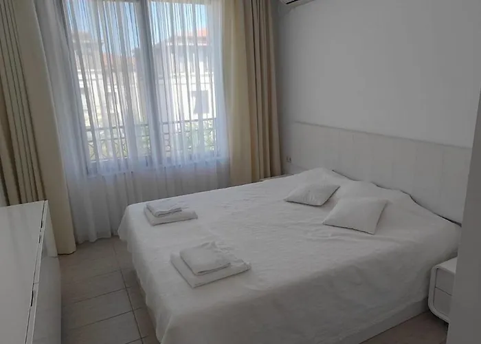 Life Private Apartament